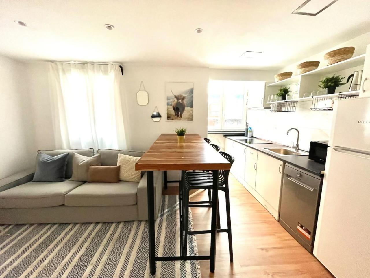 Moderno Apartamento Cerca Del Metro Бильбао Экстерьер фото